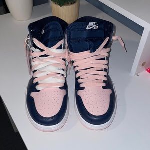 bubble gum pink jordan 1